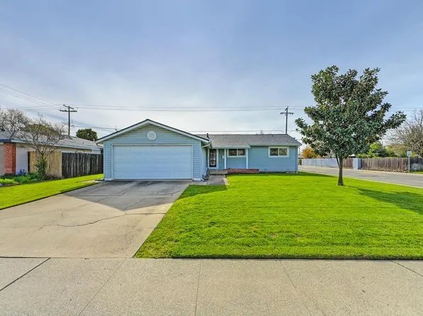 2261 Zinfandel Dr, Rancho Cordova, CA 95670