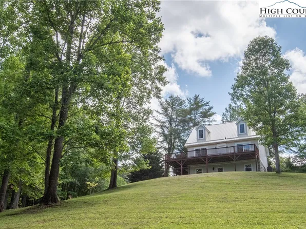 304 Sams Drive, Fleetwood, NC 28626