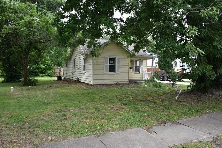 1st image of 1117 West St
