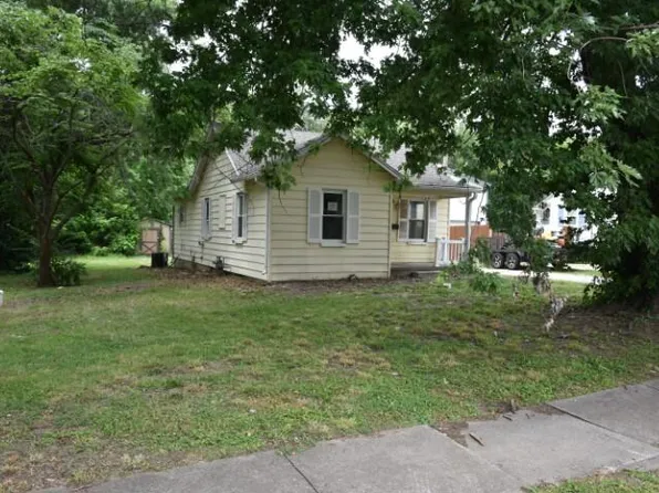 1117 West St, Mexico, MO 65265