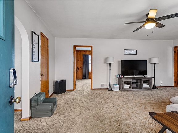 5th image of 3235 W Main St