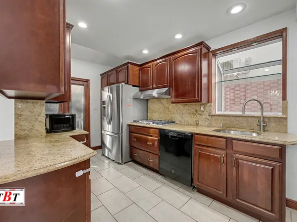 1836 East 27th Street image 11 of 34