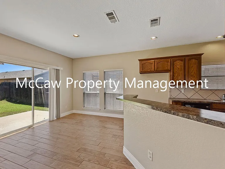 1133 Kielder Ct — Photo 4