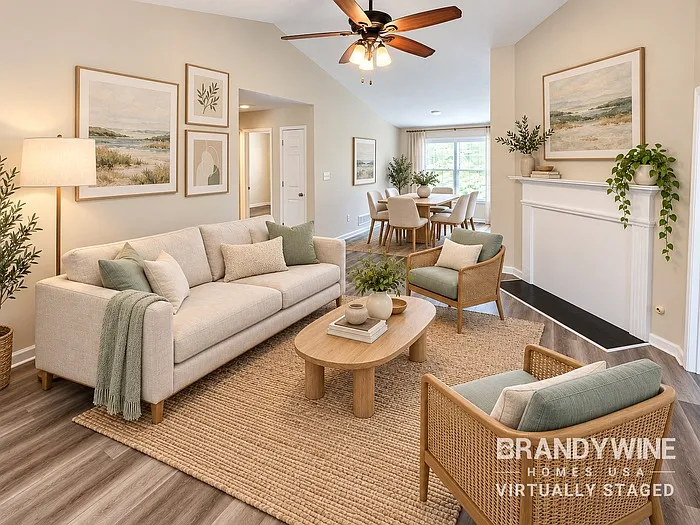 3 bed, 2.0 bath, 1106 sqft, $1,645 — Photo 3
