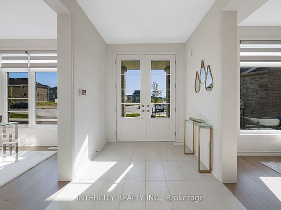 4th image of 8 Elderberry Way