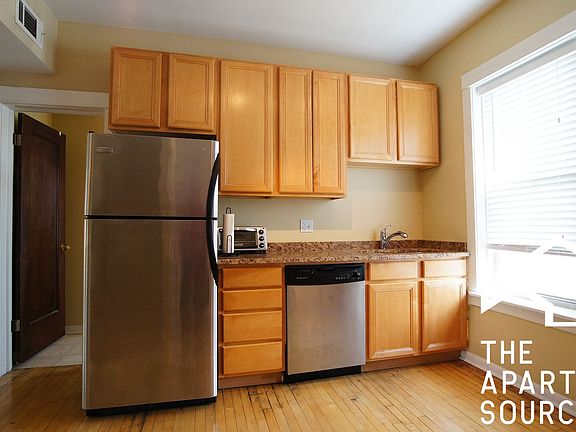 2nd image of 3453 W Schubert Ave #3