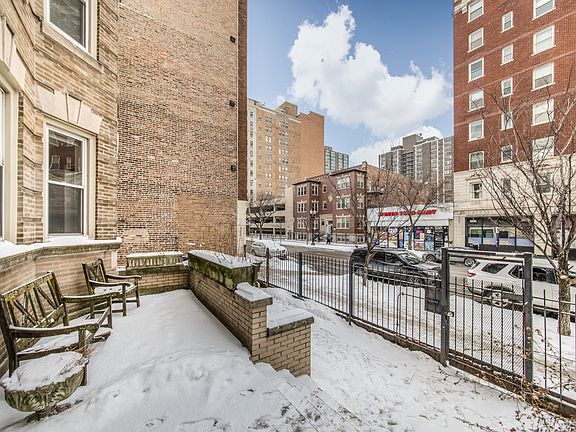 5th image of 921 W Wilson Ave APT 1E