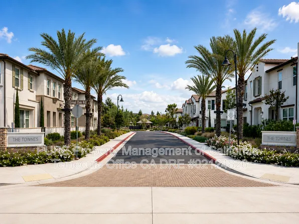30383 Town Square Dr, Menifee, CA 92584