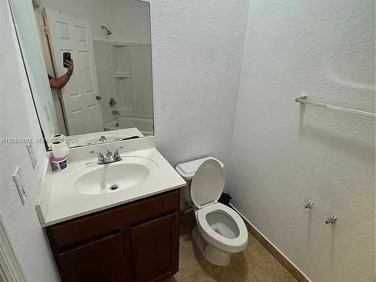 10870 NW 88th Ter #208 — Photo 30
