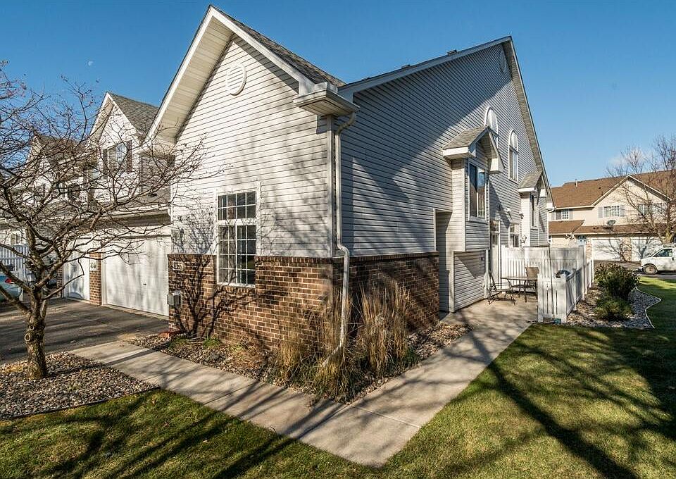 1st image of 2672 Mallard Dr