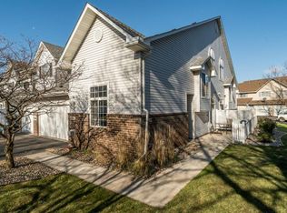 2672 Mallard Dr, Woodbury, MN 55125