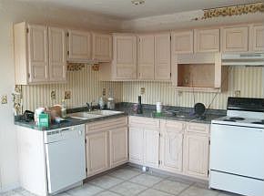 3rd image of 903 Joplin St