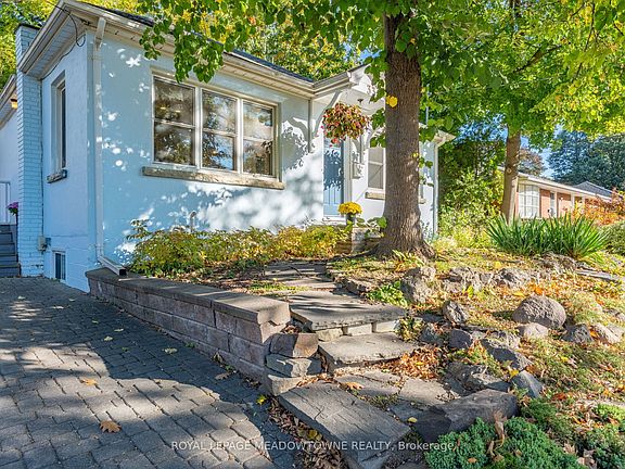 5th image of 33 Durham St