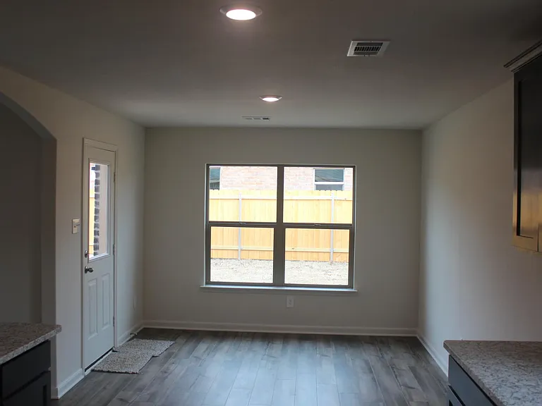 Breakfast/Nook area