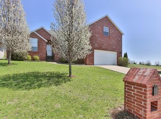 848 S Black Sands Avenue, Nixa, MO 65714