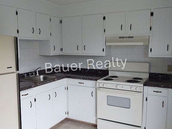 3rd image of 1149-1153 W Main St