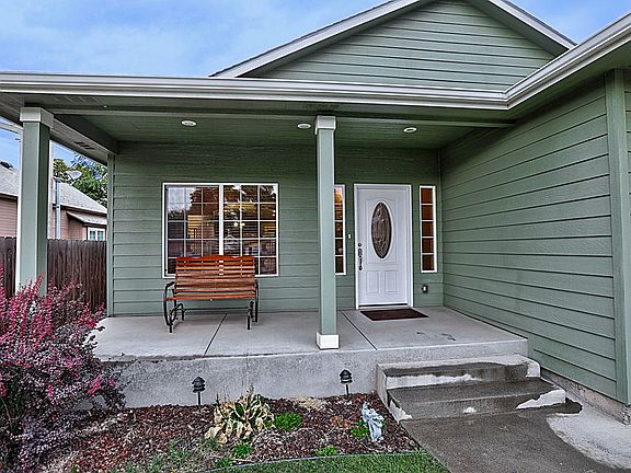 4th image of 607 Juniper St