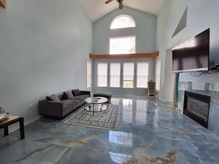 1821 Bellamy Pl — Photo 2