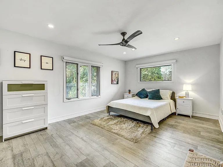 8943 Lake Irma Point — Photo 35