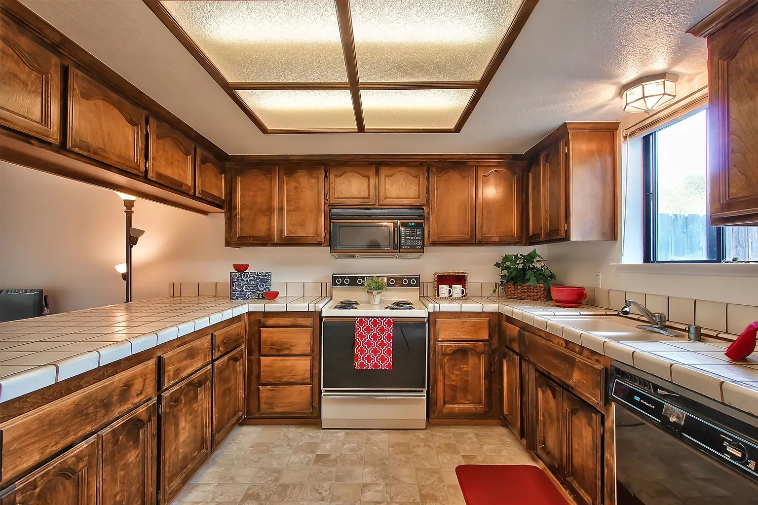3381 La Canada Dr APT 7 photo 1