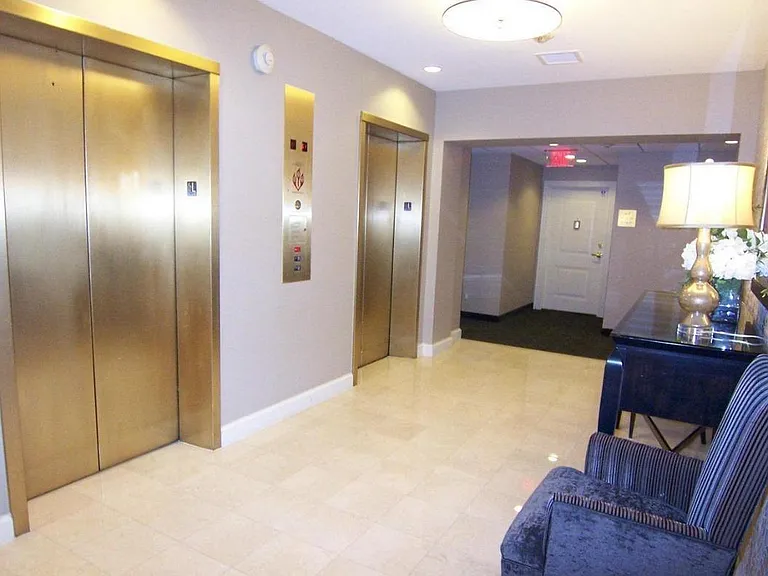 4601 N Park Ave #110 — Photo 16