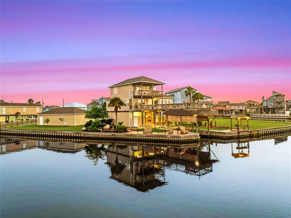 142 Driftwood Rd, Freeport, TX 77541