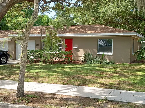 308 Woodlawn Ave Photo 1