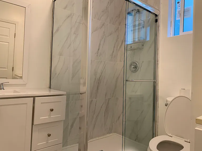 4444 Gainsborough Ave — Photo 11