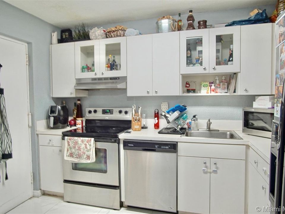 1st image of 7430 Miami Lakes Dr #210