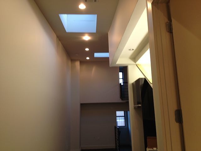 2nd image of 179 Maujer St #4LAA