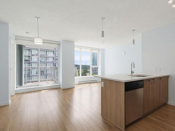 5th image of 13325 102a Ave #908