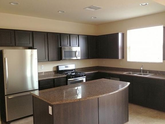 2nd image of 280 Garden Trellis Ct