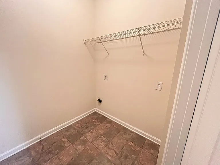 Wesley Kensington Apartments at Stonecrest — Photo 345