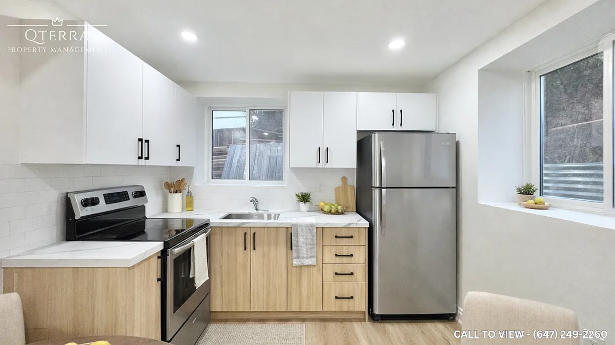 Building Photo - 261 Dixon St #2