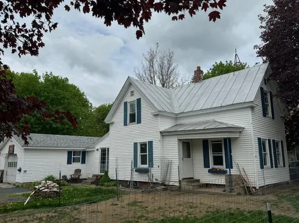 56 Madison Avenue, Madison, ME 04950