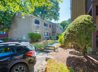 40 Leslie Rd UNIT D, Bridgeport, CT 06606