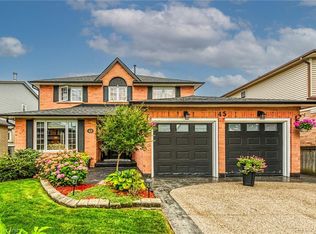 45 Dublin Dr, Hamilton, ON L9B 1Z9
