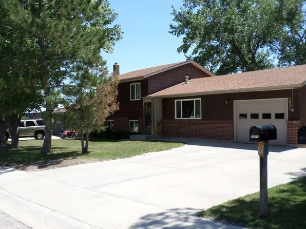 2601 Nogales Way, Gillette, WY 82716