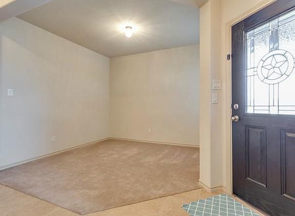 4th image of 1229 Doe Meadow Dr