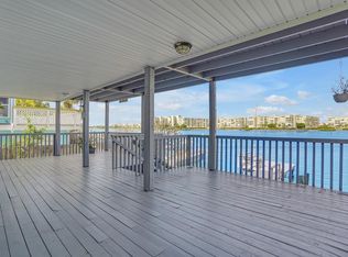 7845 Boca Ciega Dr #A, Saint Petersburg, FL 33706