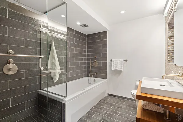 Sold by Halstead Real Estate | media 5