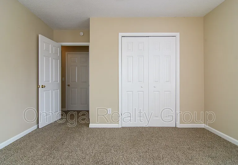 1101 Hillsboro Ln — Photo 17