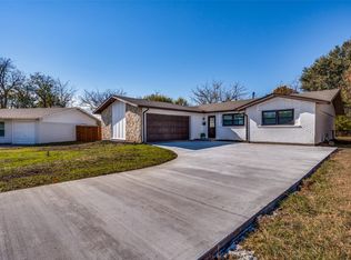 2749 Cartwright St, Irving, TX 75062