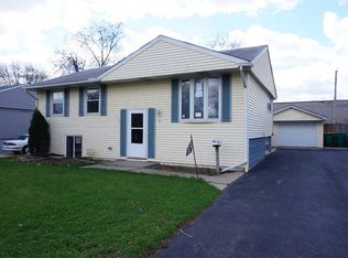 43 Montrose Dr, Romeoville, IL 60446