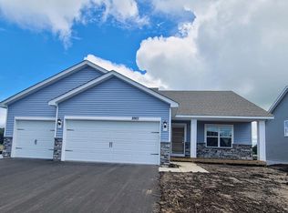 8865 Joliet Ave S, Cottage Grove, MN 55016