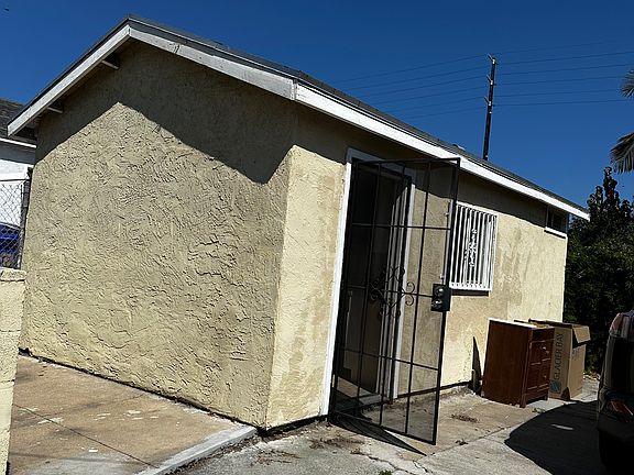 3rd image of 230 29th St