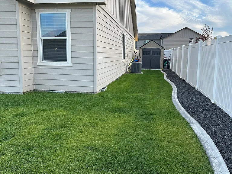 7705 Cassiar Dr — Photo 6