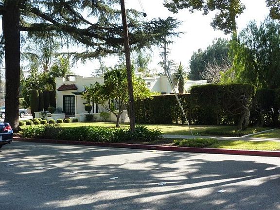 2nd image of 2478 Bonita Ave