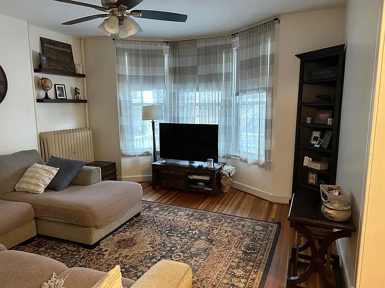 87 S Allen St #1 — Photo 3