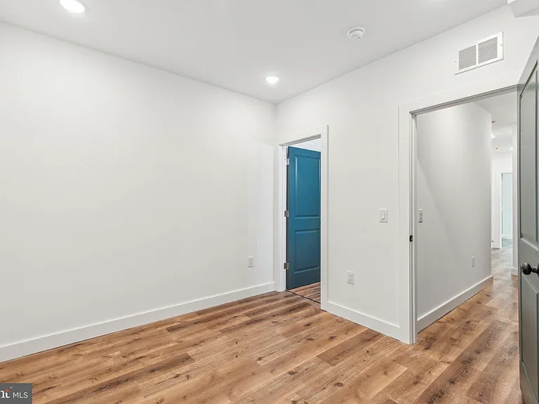415 W York St #1 — Photo 18